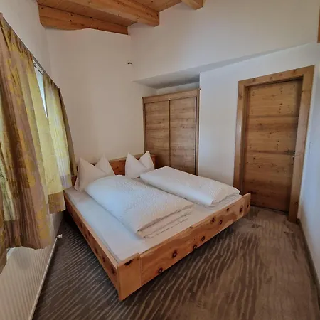 St. Hubertus Apartmán *