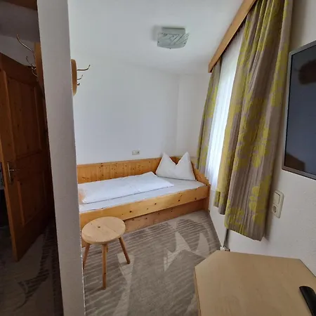 St. Hubertus Apartmán *